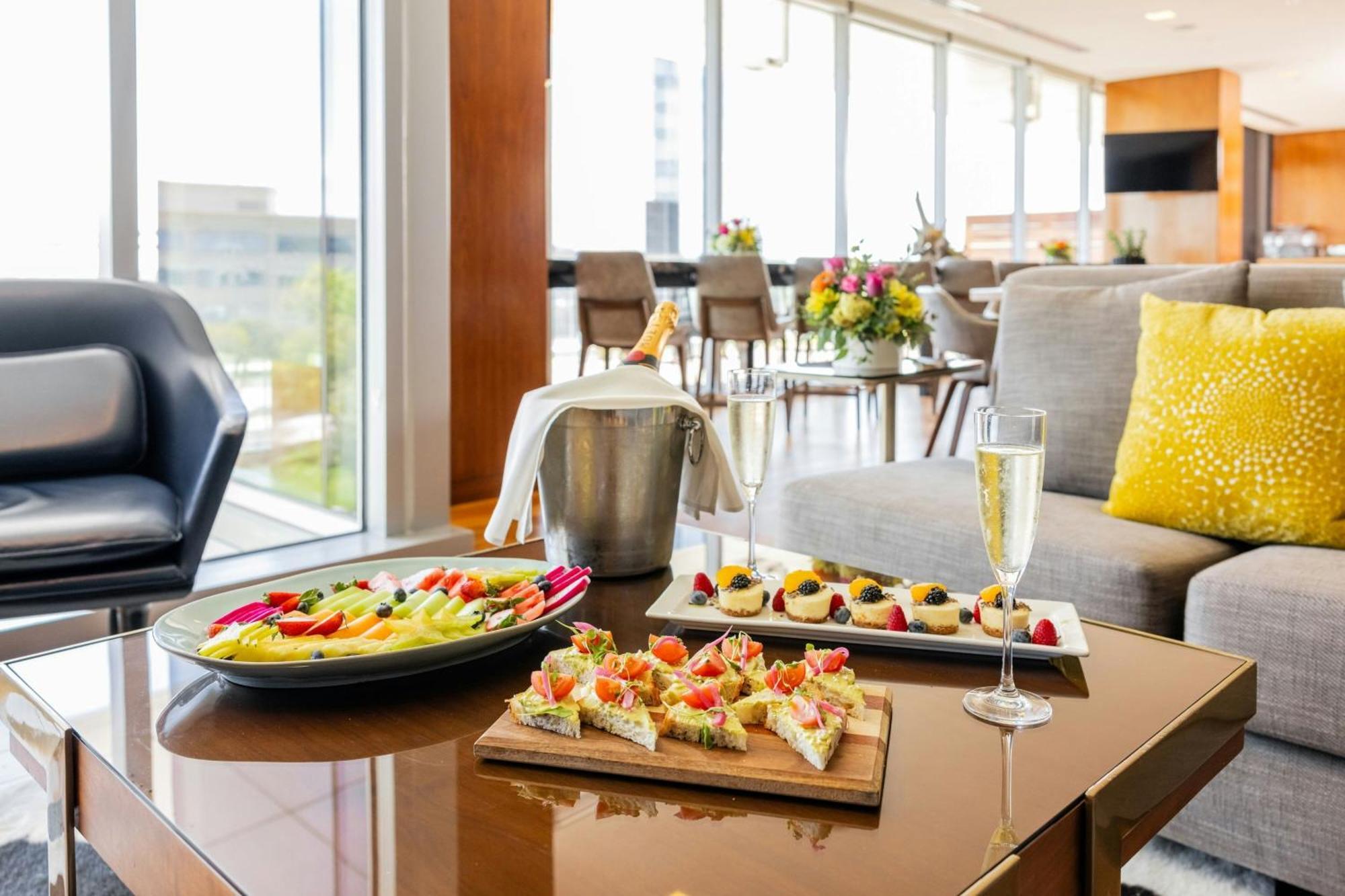 Renaissance Dallas At Plano Legacy West Hotel Buitenkant foto
